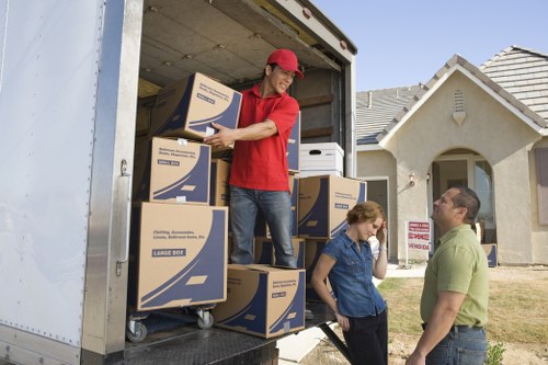 Final outcome communication in a moving company complaint process