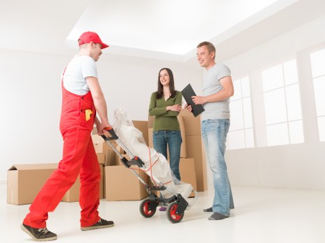 Careful loading of furniture and boxes for a Brixton home move